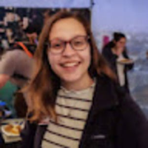 Meet your Posher, Hannah